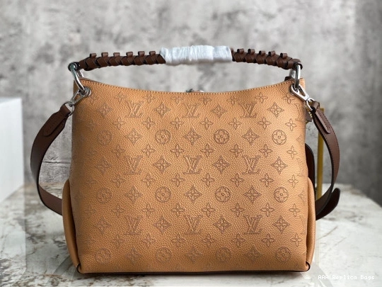 Aaa replica ru BEAUBOURG LOUIS VUITTON MM HOBO 0718